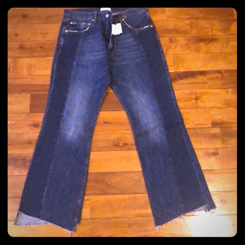 Zara Distressed Crop Jeans